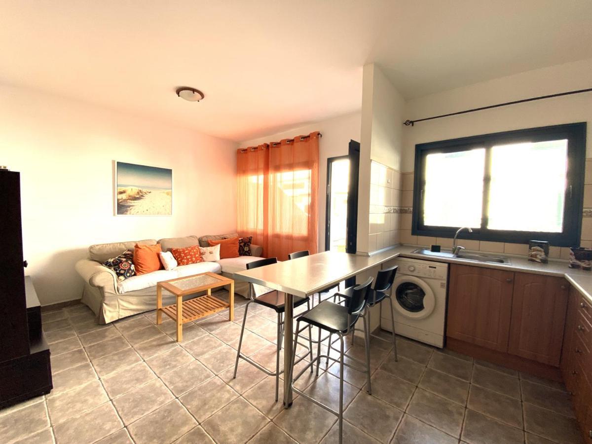 Apartamento Sol Playa Punta Mujeres エクステリア 写真